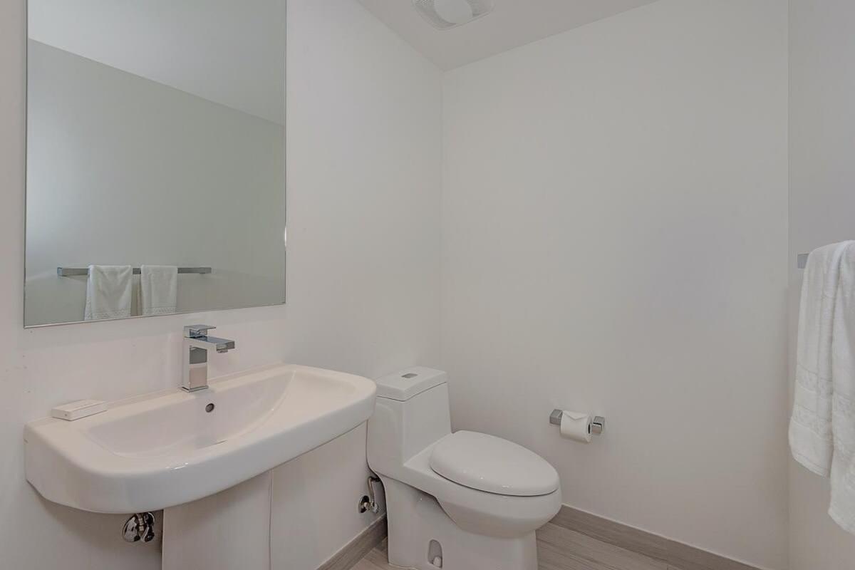 Apartamento Luxury With Stunning View, Balcony, Amazing Pools Hollywood Exterior foto