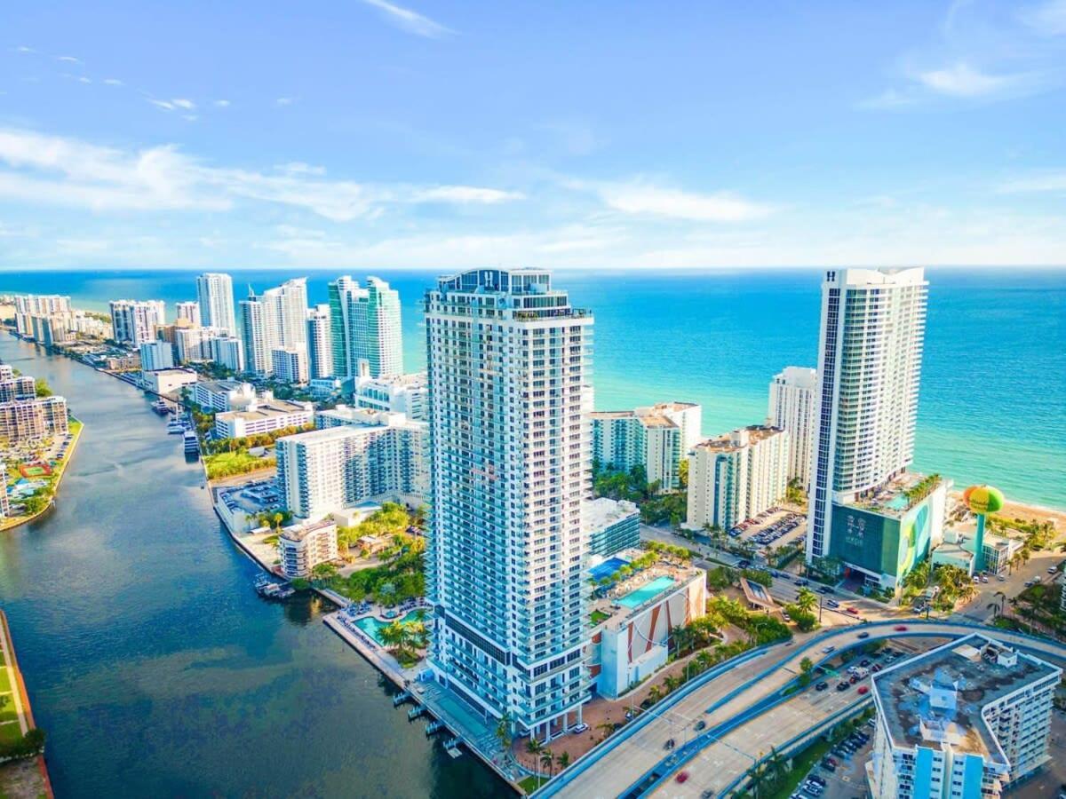 Apartamento Luxury With Stunning View, Balcony, Amazing Pools Hollywood Exterior foto