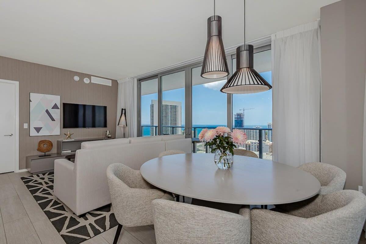 Apartamento Luxury With Stunning View, Balcony, Amazing Pools Hollywood Exterior foto